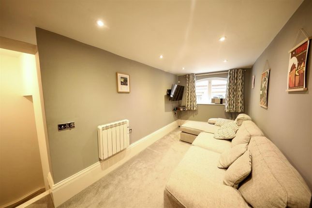 Flat 3b, Victoria Chambers, Bowlalley Lane, Hull photo 4