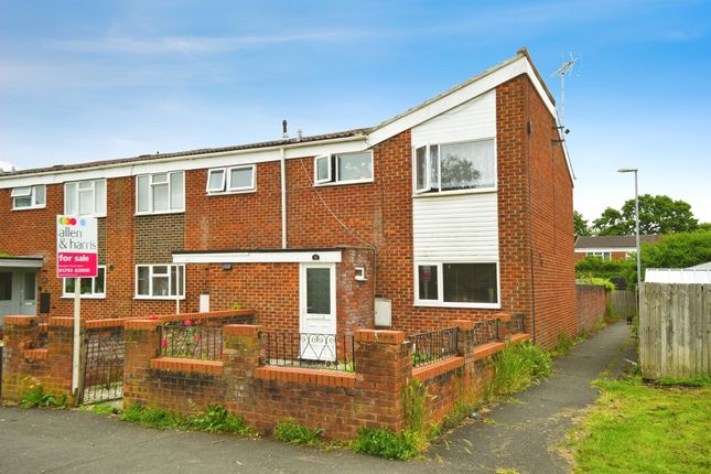 Thumbnail End terrace house for sale in Bowleymead, Swindon