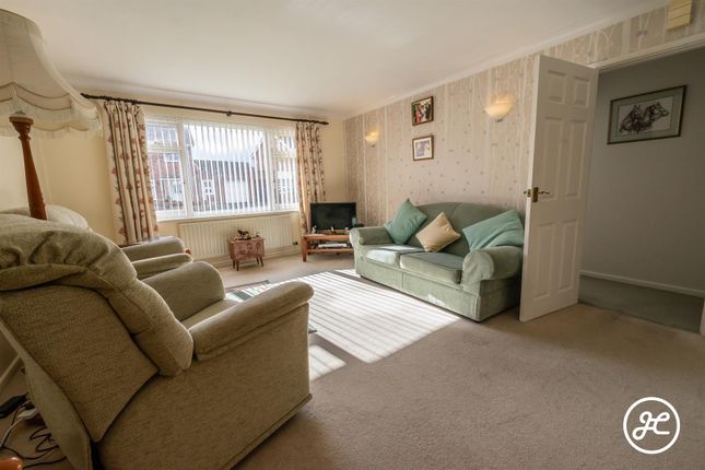 108, Holford Road, Bridgwater photo 4
