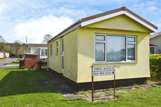 1-bed caravan on 1, First Avenue, Scunthorpe, £40,000