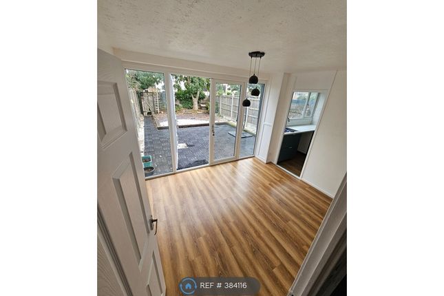 Oak Croft, Chelmsley Wood, Birmingham photo 4