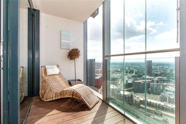 Flat 2504, Beetham Tower, 301 Deansgate, Manchester, M3 4LT - listing photo