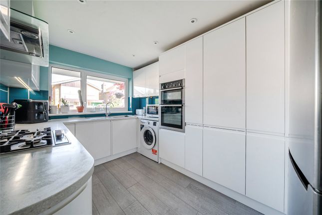 4, Foxearth Close, Westerham photo 4