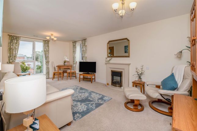 Flat for sale in Dove Tree Court, 287 Stratford Road, Shirley, Solihull
