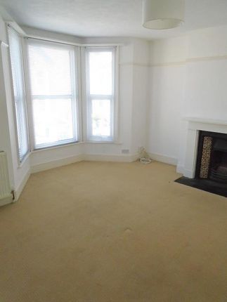 Terraced house to rent in Newtown Road, Hove
