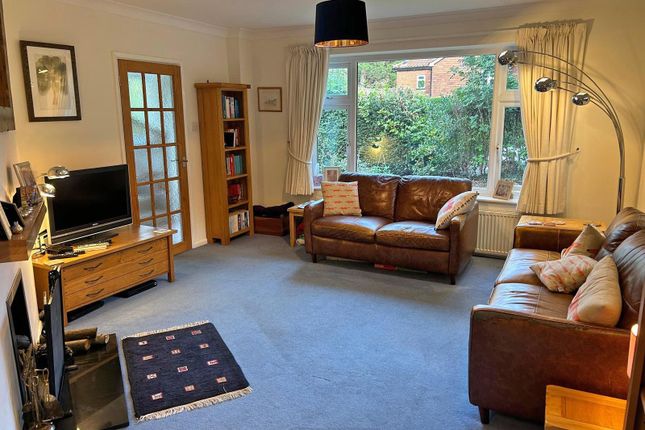 The Fairway, Godalming photo 4