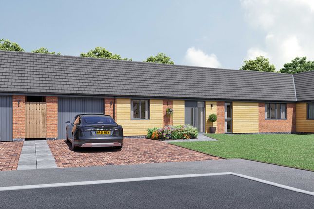 Bungalow for sale in Hopfield Court, Hereford