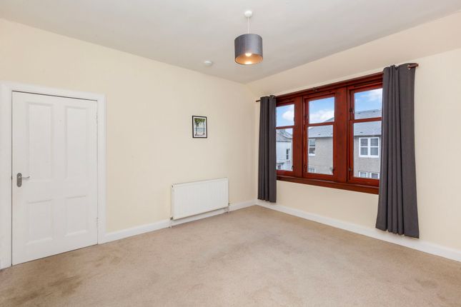 12, George Place, Peebles photo 3