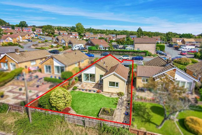 15 Heol Clyd, Caerphilly photo 2