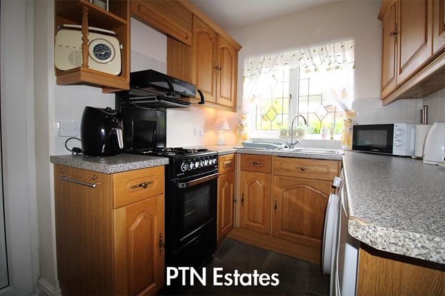 242B, Delph Road, Brierley Hill photo 4