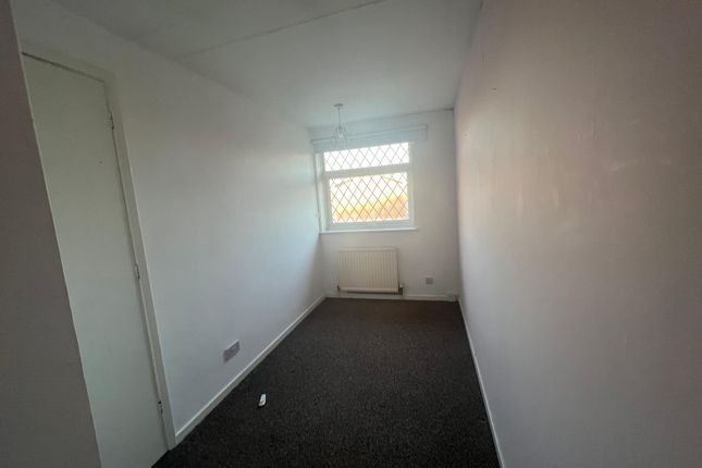 23, Gorse Lane, Syston photo 4