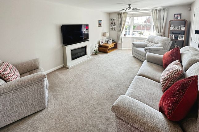 99 Ffordd Maendy, Bridgend photo 4