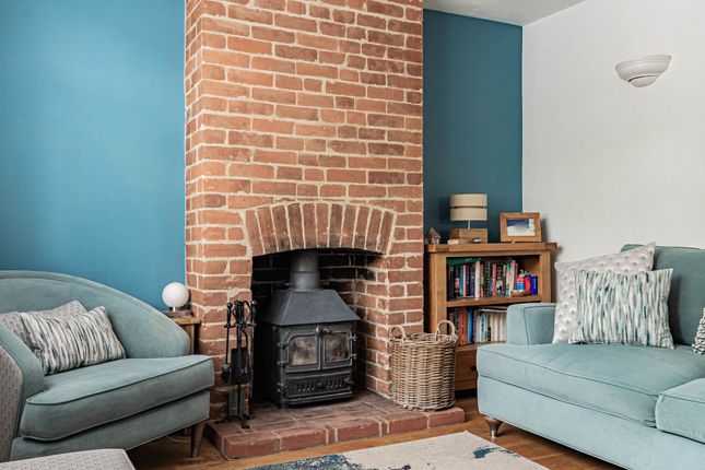 2 Woodside Cottages Dunkirk Road North, Faversham photo 2