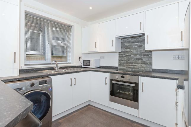 Flat for sale in Goring Road, Goring-By-Sea, Worthing