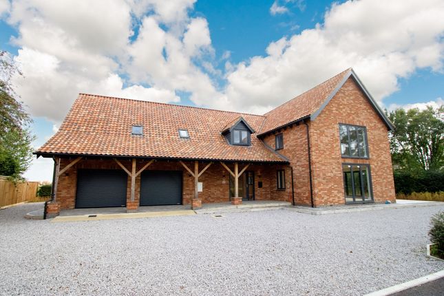 Oaktree Barn, Gull Lane, Wisbech photo 3