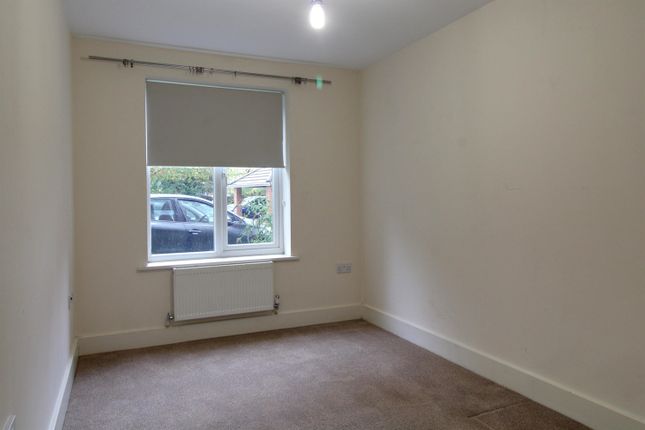 Endymion Mews, Hatfield photo 4