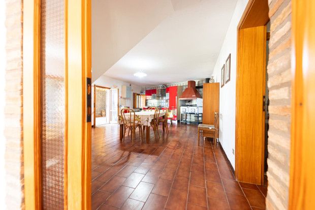 Detached house for sale in Rimini, Emilia-Romagna, Rn47923