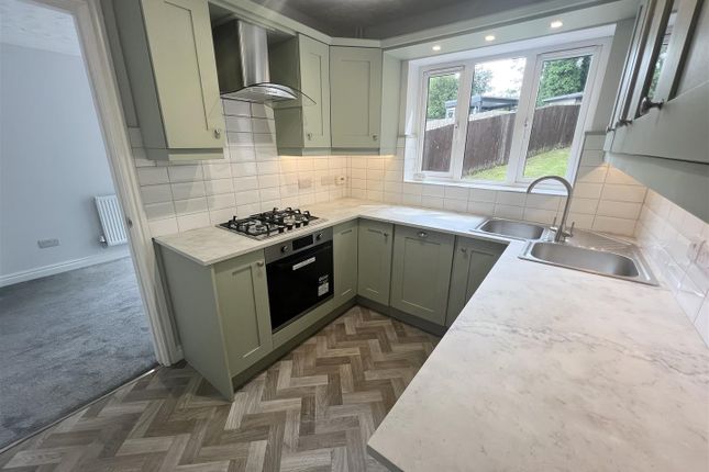53, Charolais Crescent, Stoke-on-Trent photo 5