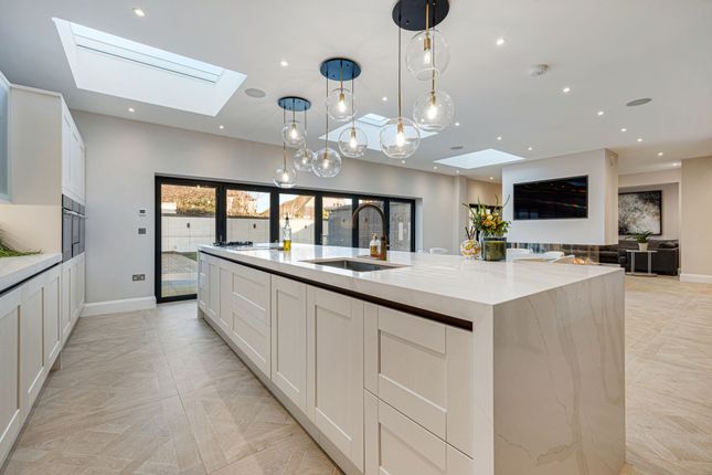 159 Inner Promenade, Lytham St. Annes photo 2