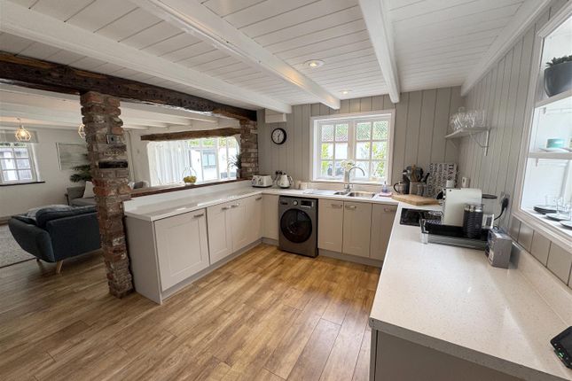 2, Nampara Cottages, Grannys Lane, Perranporth photo 3