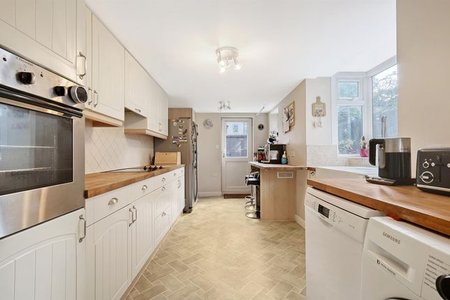 16, Granville Road, South Woodford photo 4