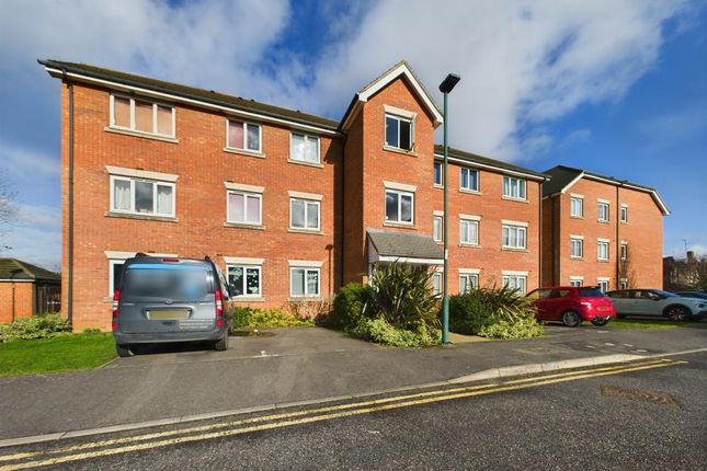 Flat for sale in Fellowes Road, Peterborough