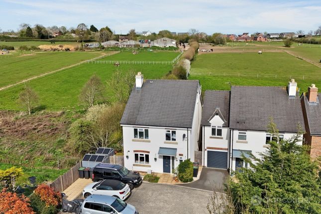 63b Tunnel Road, Galley Common, Warwickshire photo 3