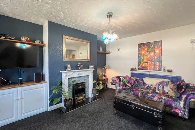 7, Lee Avenue Drive, WITHERNSEA photo 3