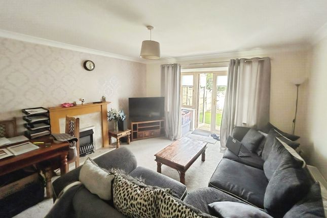 18, Guylers Hill Drive, Mansfield photo 4