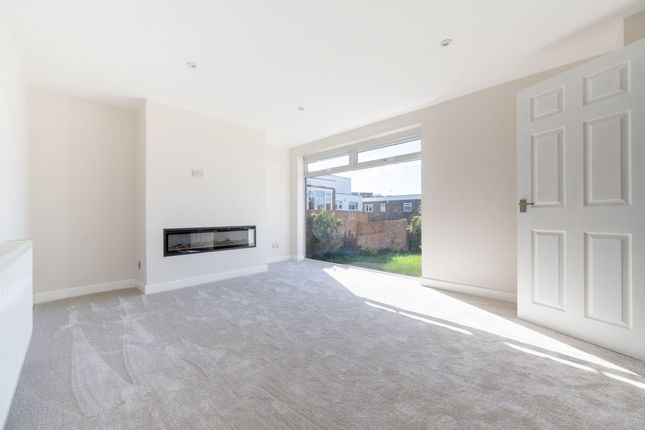 13 Goudhurst Close, Eastbourne photo 4