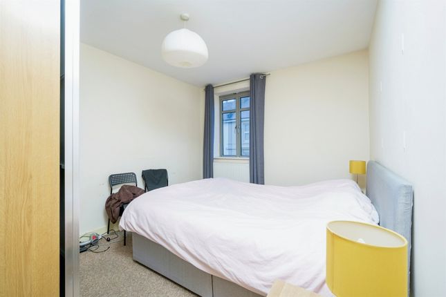 Flat for sale in North Quay, Plymouth