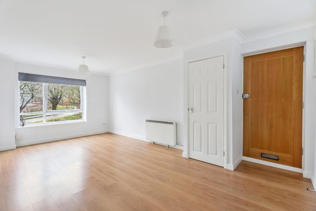 5 White Hill Court, Berkhamsted photo 3