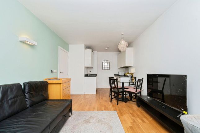 Flat 17, 19-21, Western Road, Southall photo 4