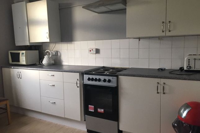 1 Bedroom Flats To Let In Edmonton Primelocation