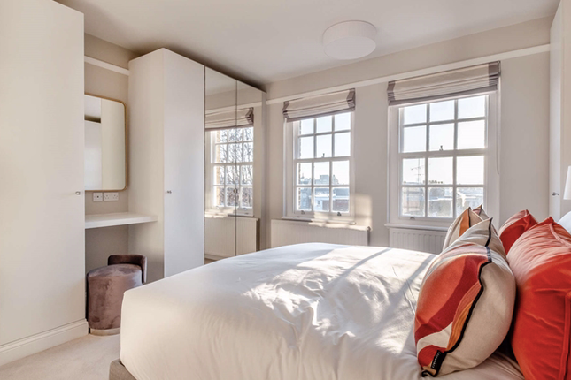 27, Pelham Court, Fulham Road, South Kensington, London photo 4