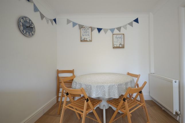 18, Bennetts Close, West Wittering, Chichester photo 5