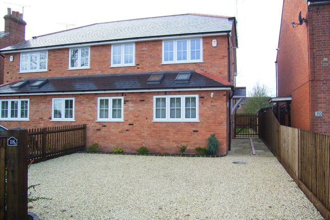 Thumbnail Semi-detached house to rent in Commons Road, Wokingham