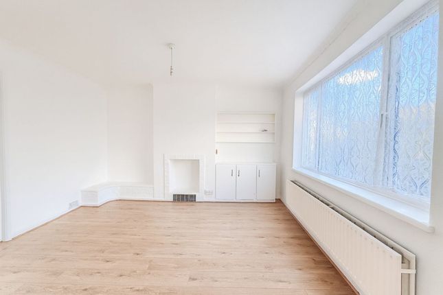 169, Chiltern Avenue, High Wycombe photo 4