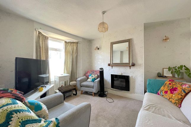 58 St. Marys Road, Faversham photo 2
