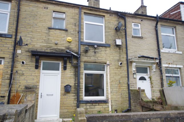 33 Cambridge Street, Bradford photo 2