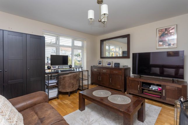35, Canute Road, Kent photo 2