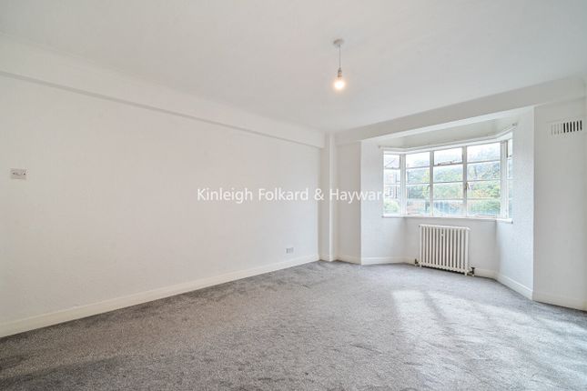 58, Corner Fielde, Brixton Hill photo 2