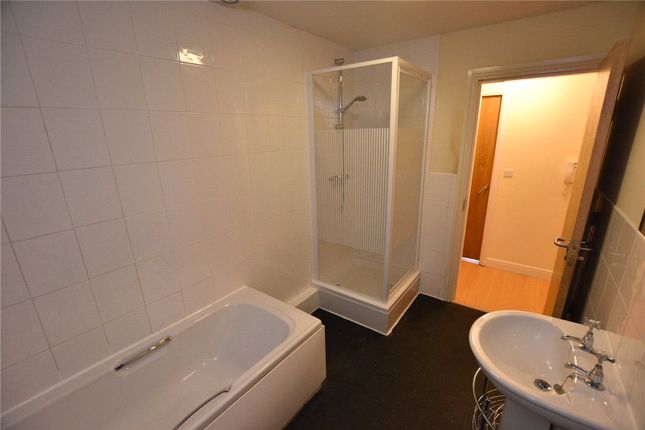 8, Heathcliffe Court, Morley photo 4