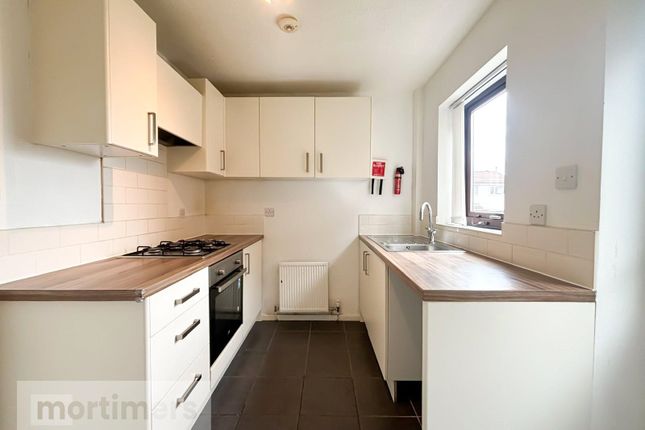 9, Procter Street, Lancashire photo 4