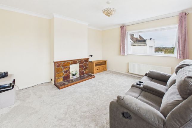 4 Dracaena Avenue, Hayle photo 2