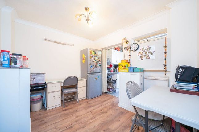 42, Sipson Road, West Drayton photo 3