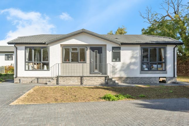 2-bed house on Colorado, Lindholme Retreat, Sandtoft Road, Doncaster, £185,000