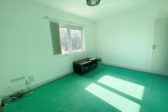 924a, Stratford Road, Birmingham photo 2