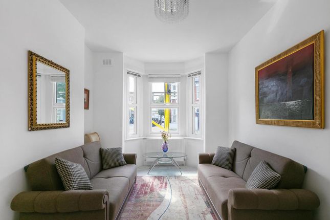 Thumbnail Flat for sale in Mossbury Road, Clapham Junction