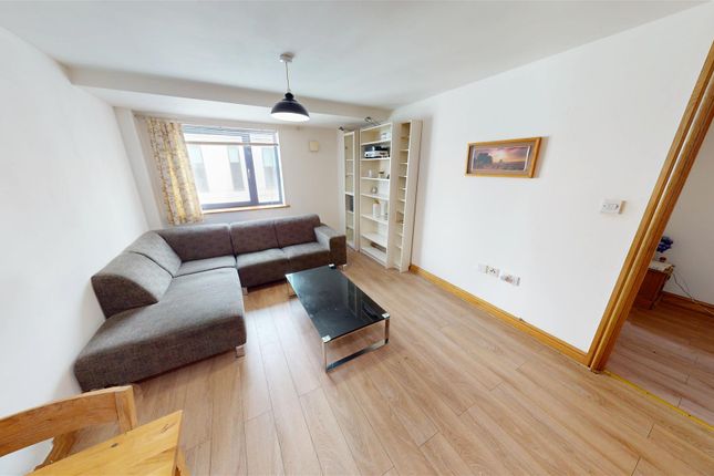 Apartment 19, 14-16 Whitworth Street, Piccadilly photo 2